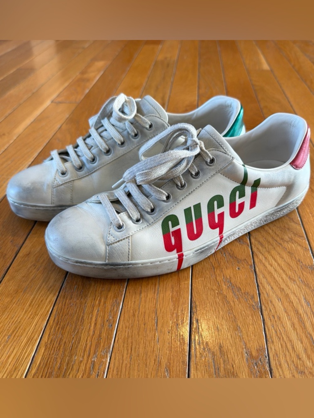 Authentic Gucci Ace Blade Logo Distressed Sneakers Tennis Shoes White Mens US 9